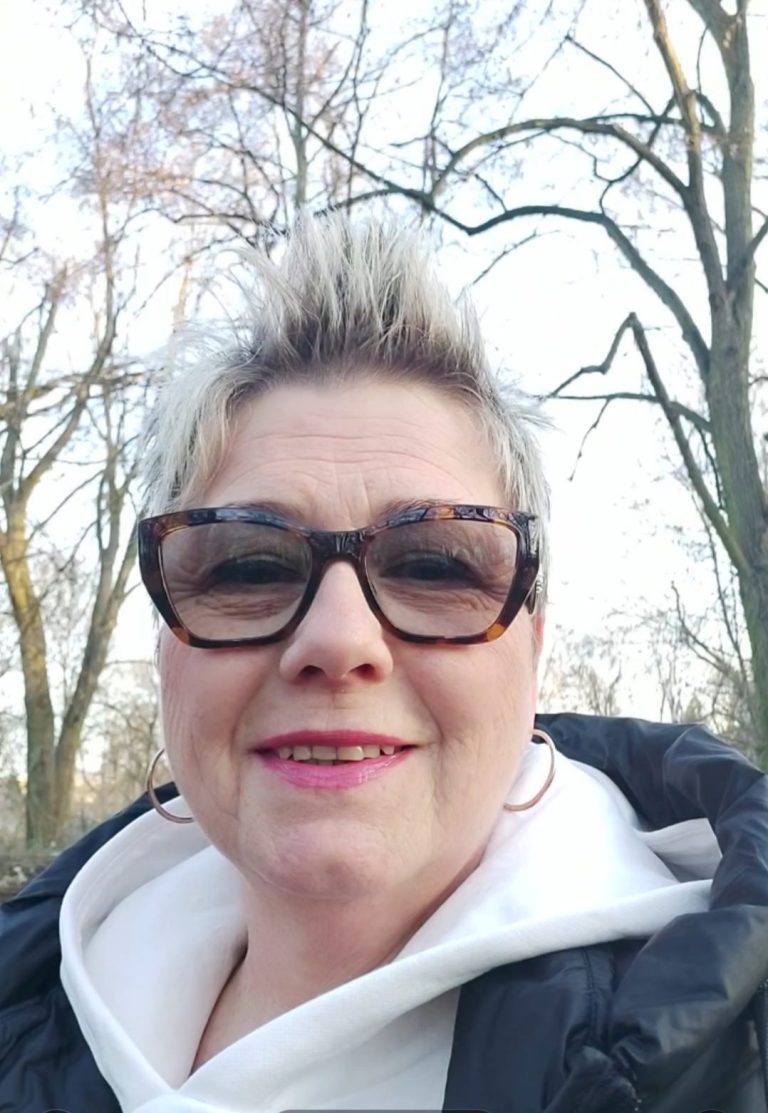 Isabell Raetz Coaching Berlin Isabell Raetz - Mentorin für Frauen 50+ an inneren Wendepunkten